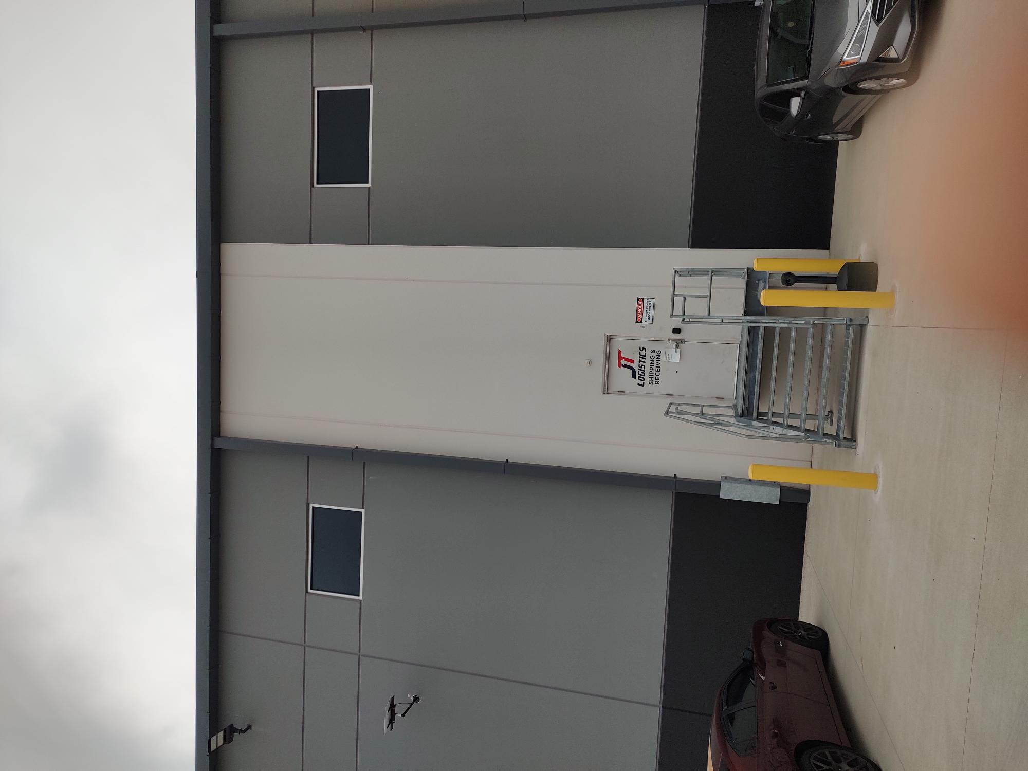 Dock & yard — Tulsa